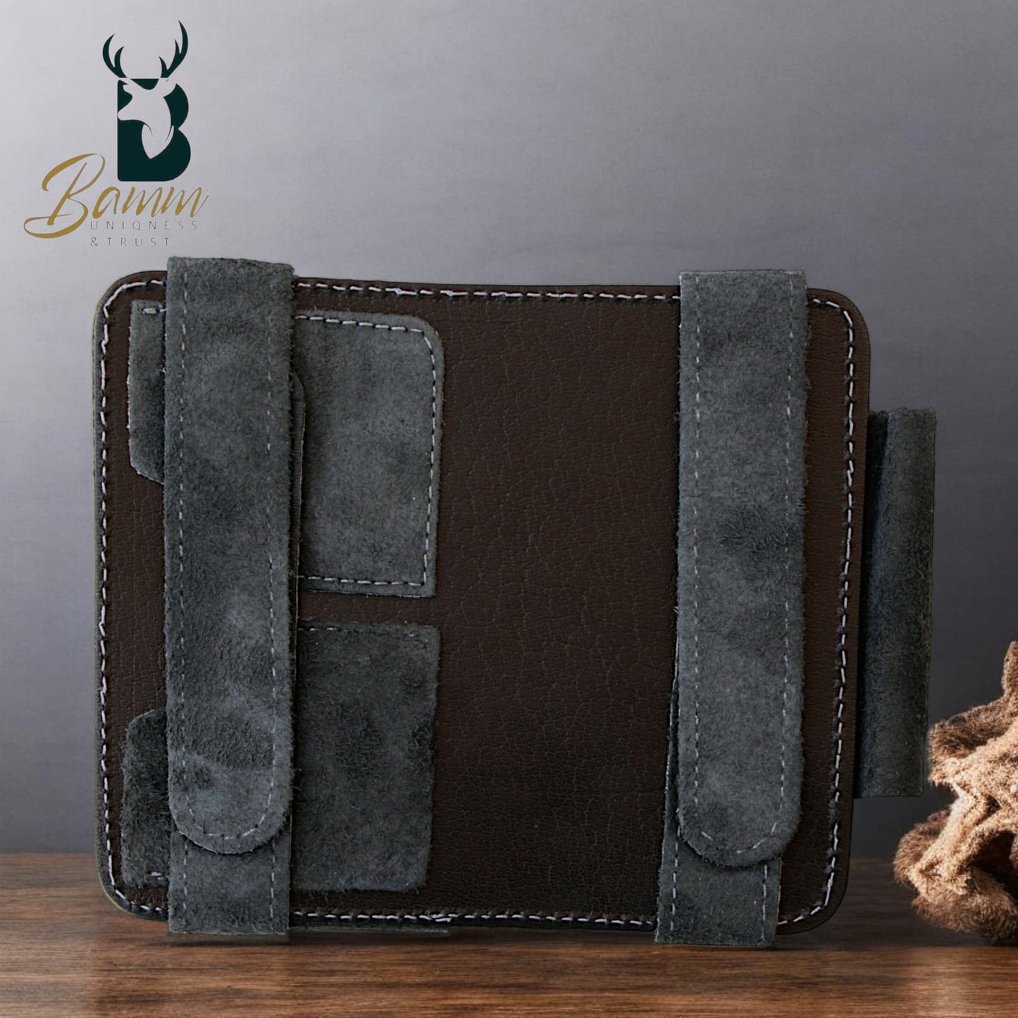 Leather Car Sun Visor Organizer – Keep Your Essentials Neat & Accessible!