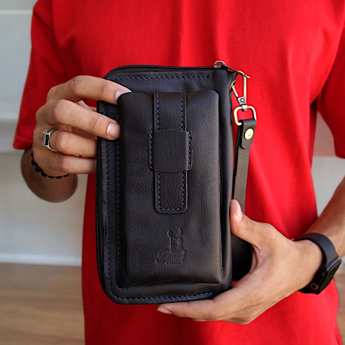 Premium Men’s Leather Handbag – Multi-Functional Organizer with Handle & Card Slots