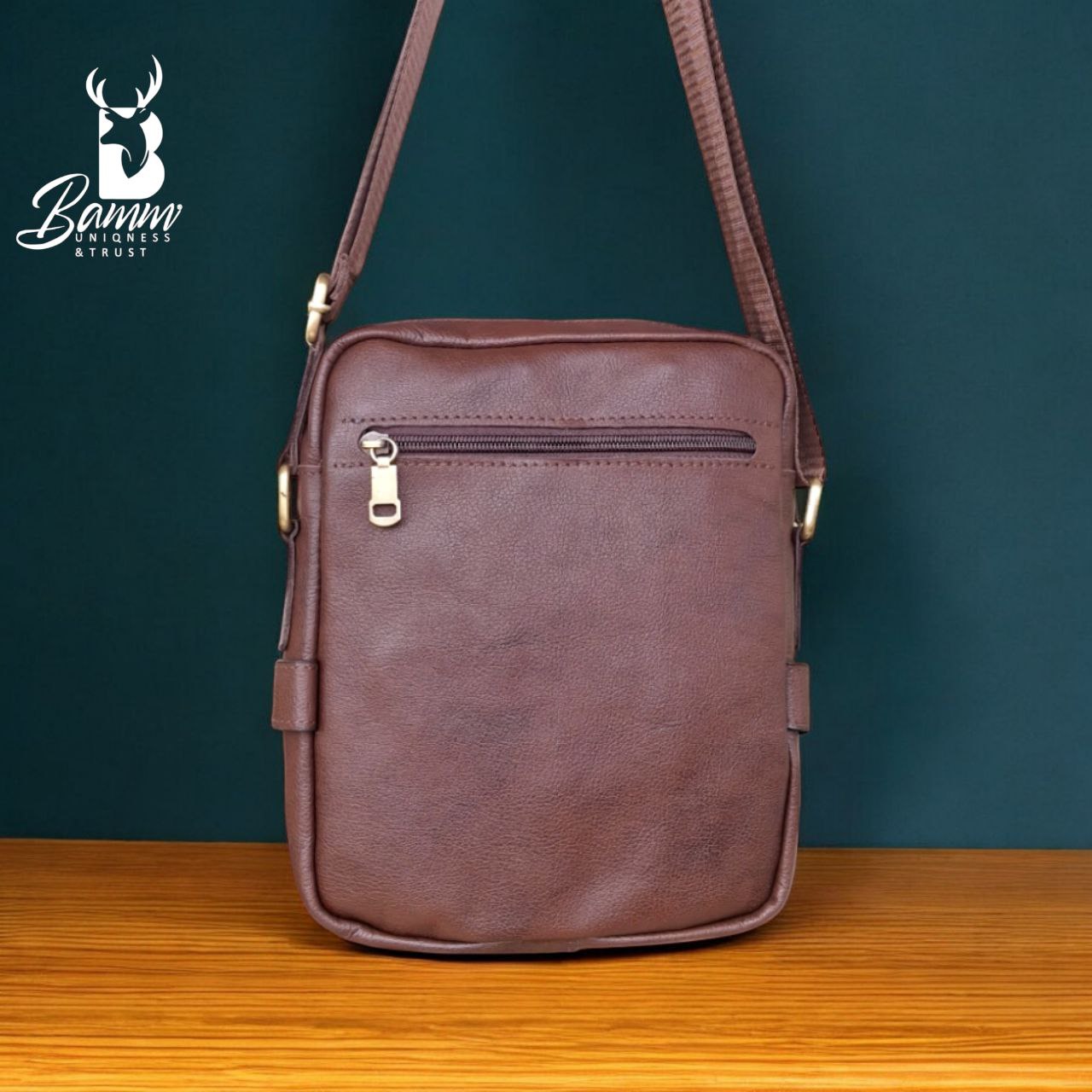 BAMM Natural Leather Men's Crossbody Bag – 25x20cm | Anti-Rust Accessories & Premium Satin Handle