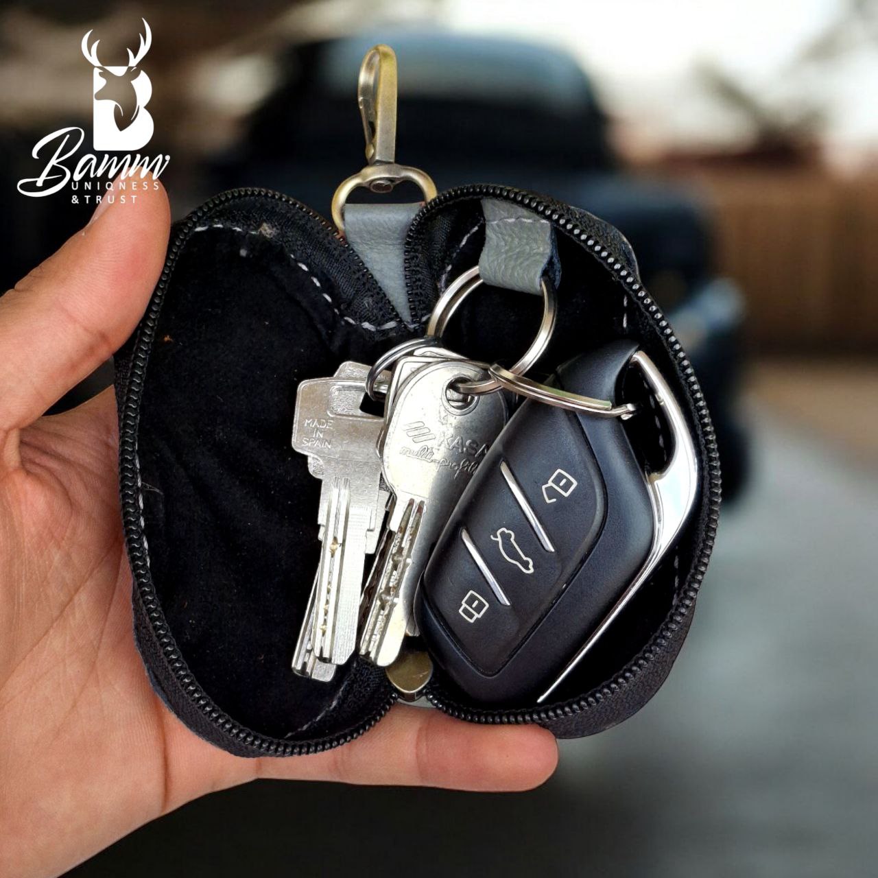 Natural Leather Keychain for Car Remote & Keys โ 5x11 cm