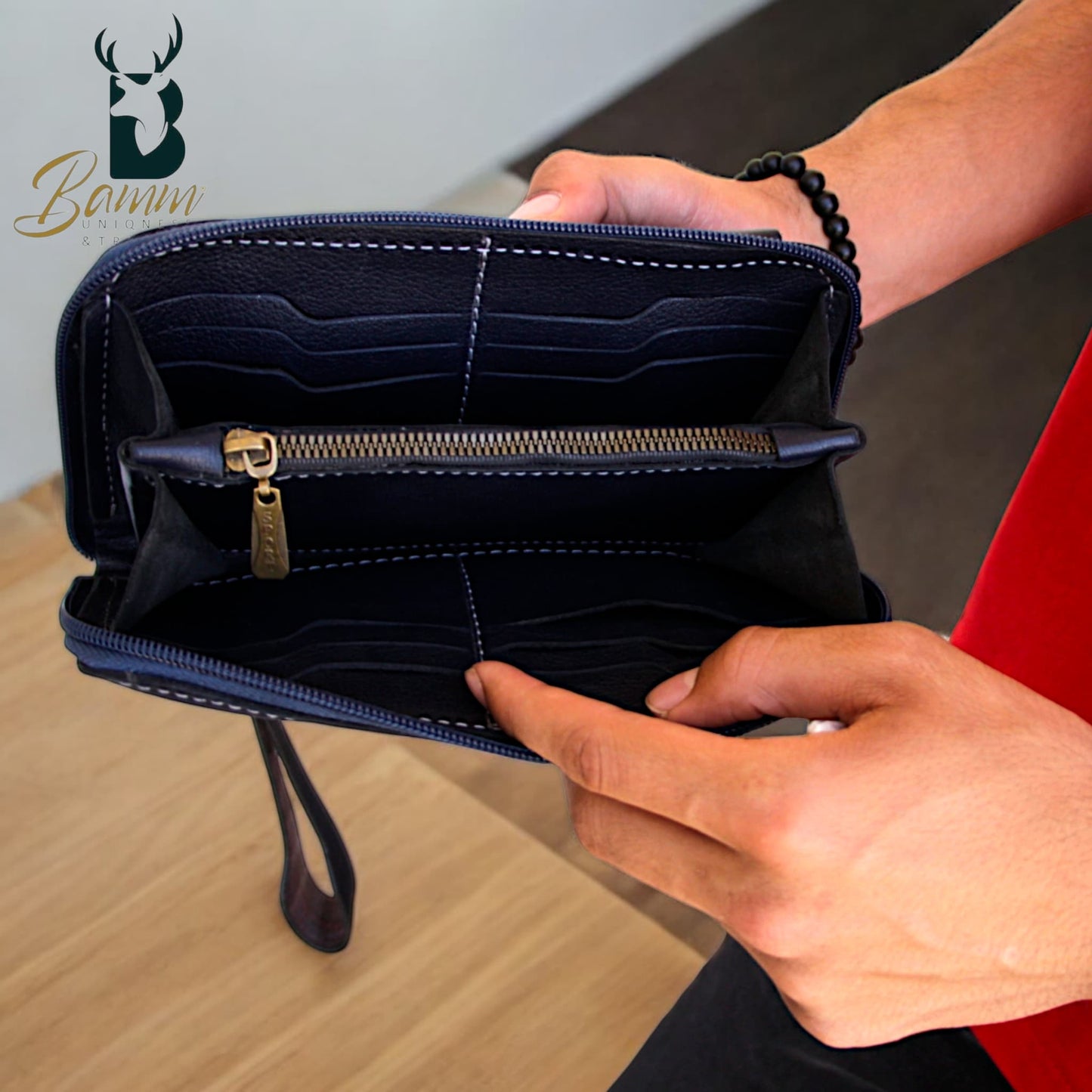 Premium Men’s Leather Handbag – Multi-Functional Organizer with Handle & Card Slots