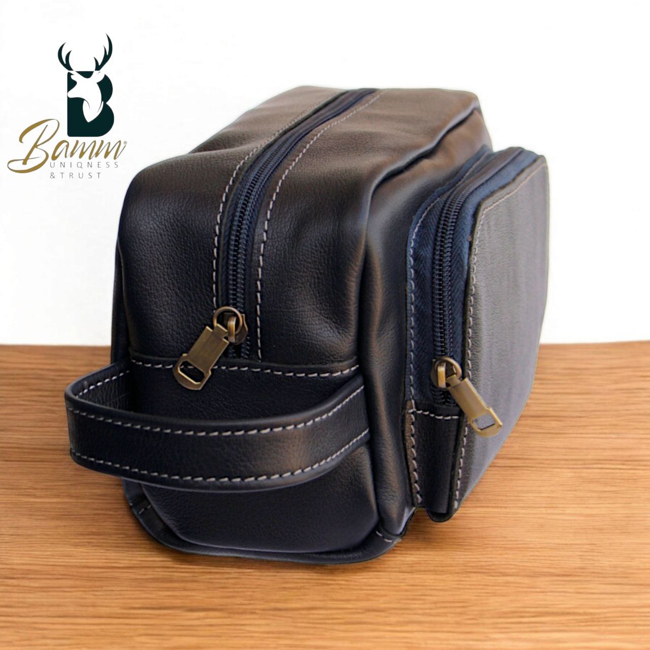 Men’s Natural Leather Hand Bag – Compact, Stylish & Multi-pocket Design