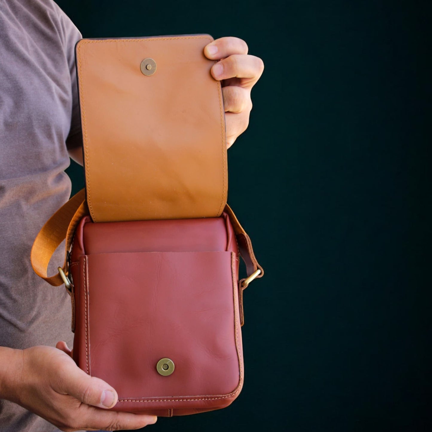 Natural Leather Bag Cross From Bamm