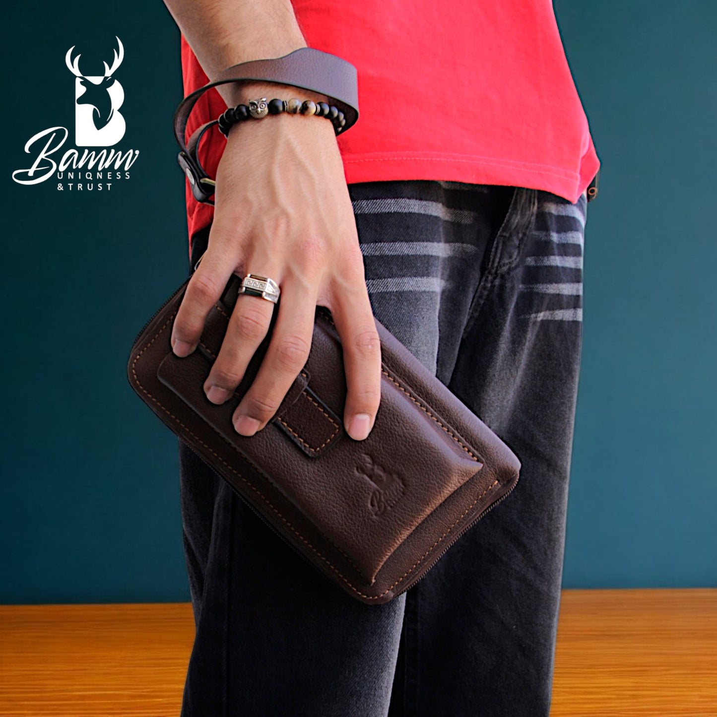 Premium Men’s Leather Handbag – Multi-Functional Organizer with Handle & Card Slots