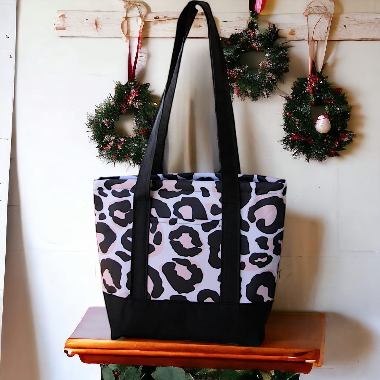 Spacious Polyester Tote Bag with Satin Handles – 30x40 cm, Multi-Compartment 8020