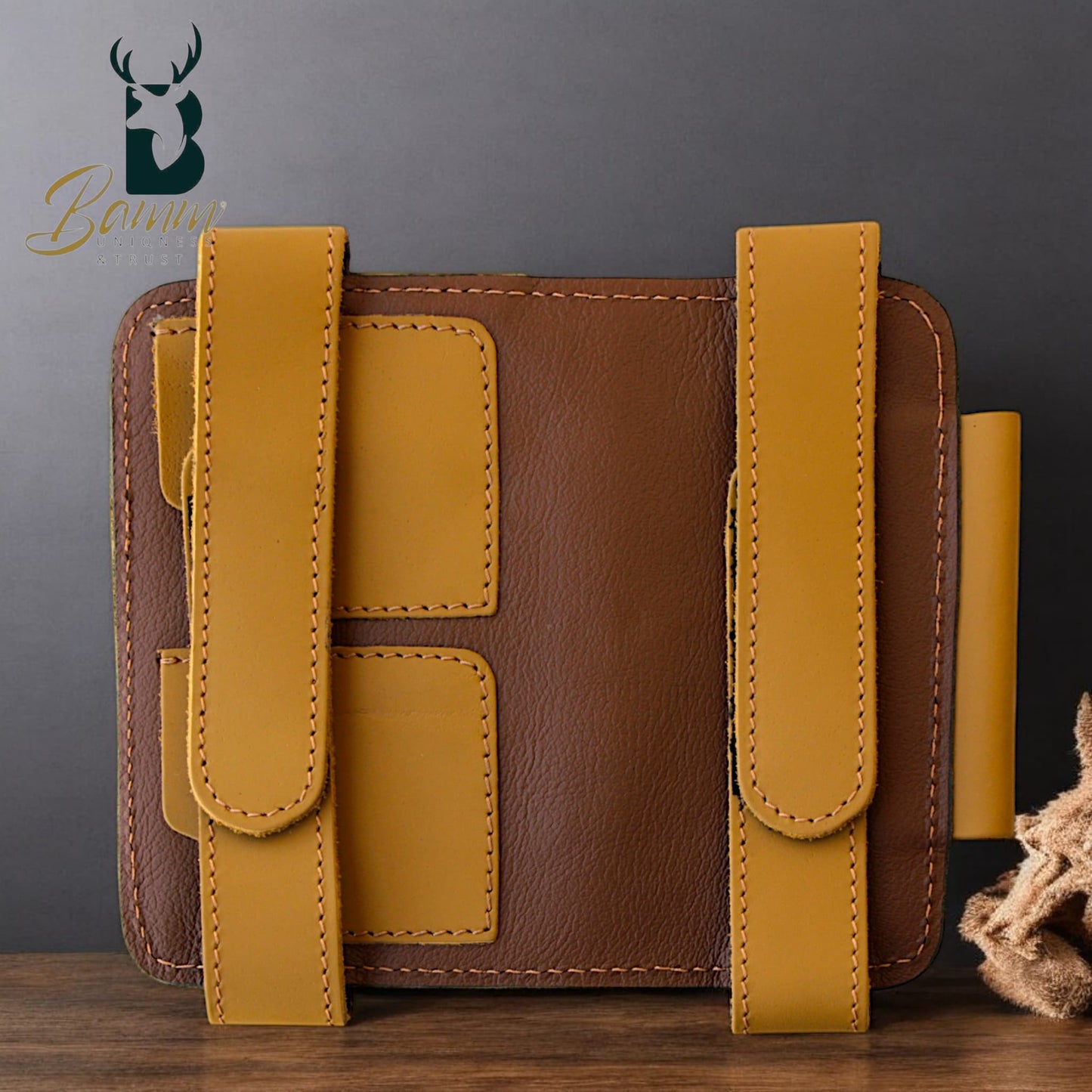 Leather Car Sun Visor Organizer – Keep Your Essentials Neat & Accessible!