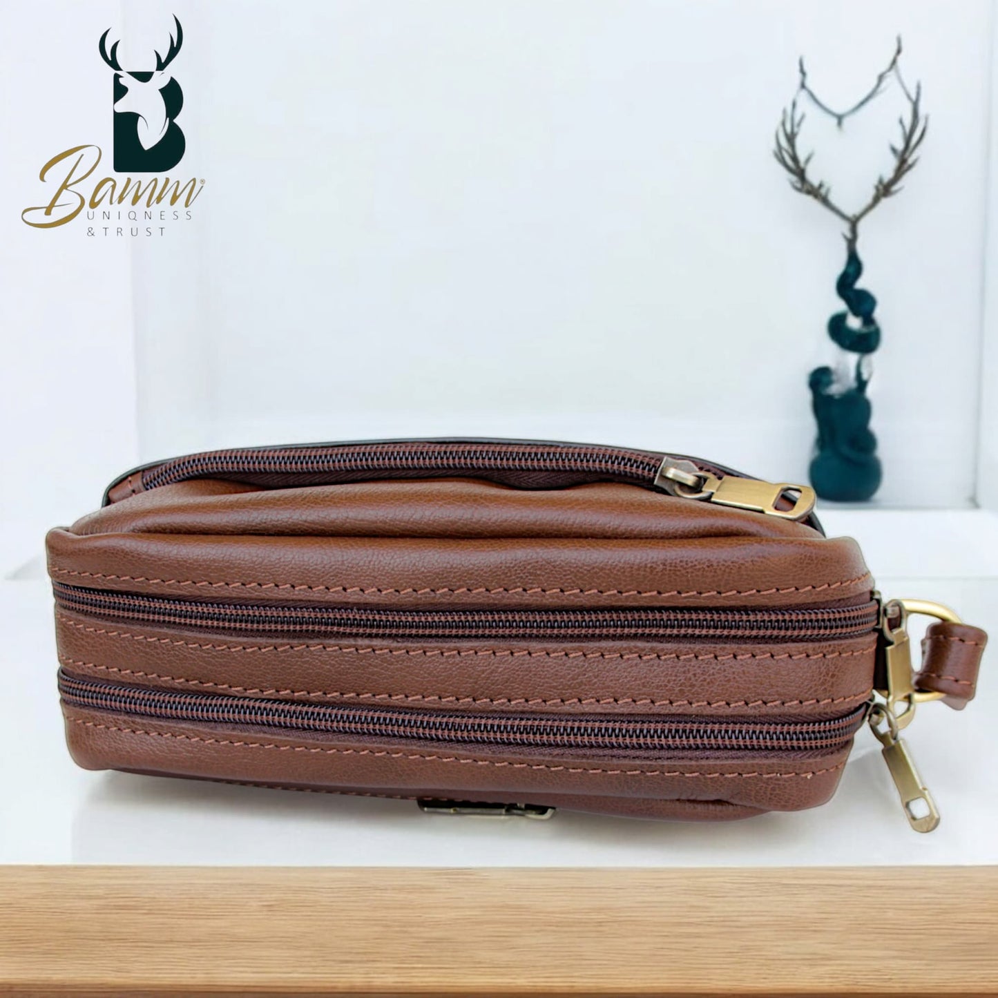Elegant men's leather handbag 2814