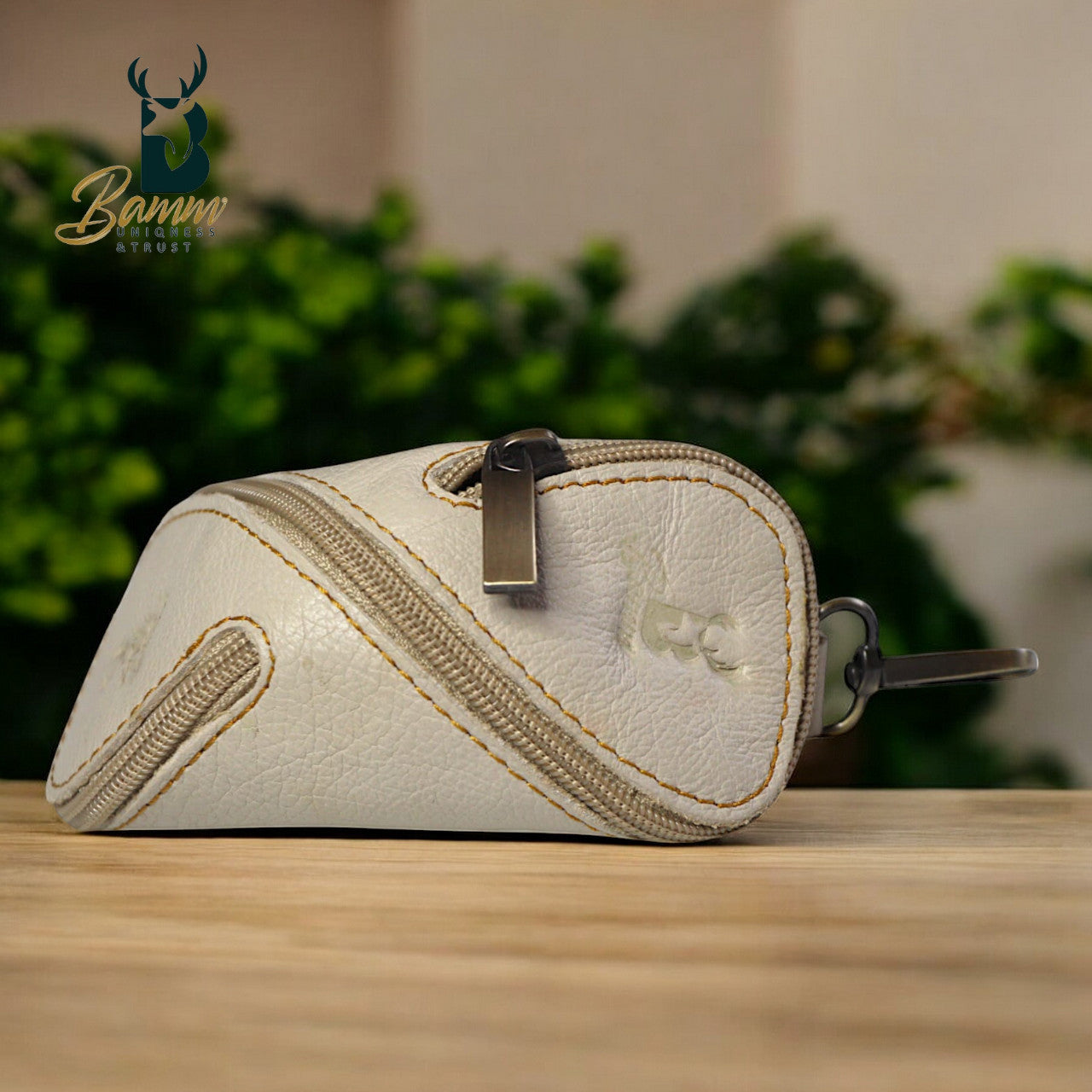 Premium Genuine Leather Keychain – Stylish & Durable 5004