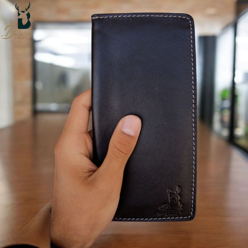 Genuine Leather Travel Wallet – Passport Holder with 13 Card Slots & 4 Large Pockets