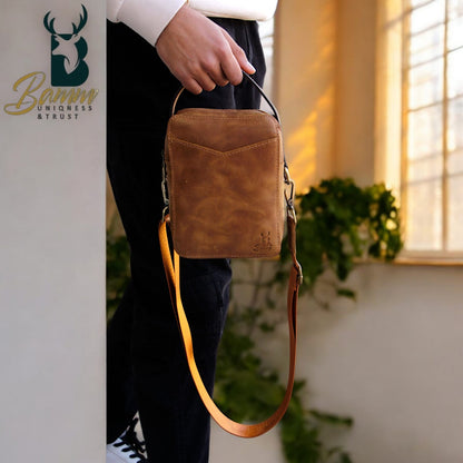 Men’s Genuine Leather Handbag – Leather – 20×15 cm – Main Zipper Compartment with Front & Back Pockets