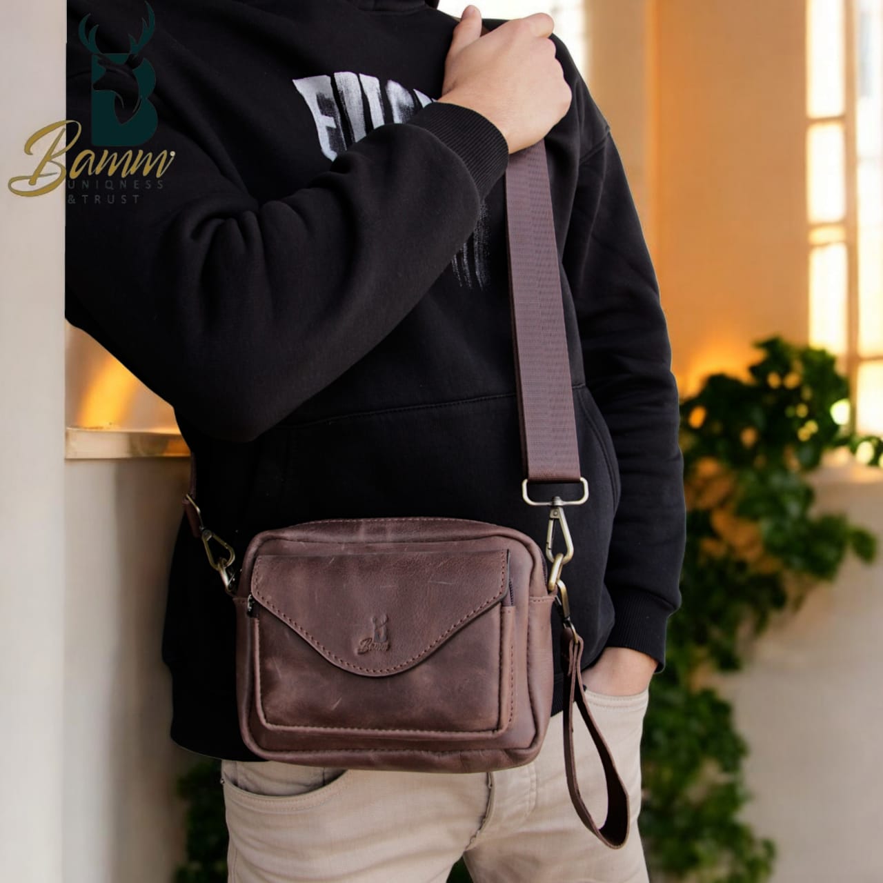 Men's Genuine Leather Crossbody Bag – Stylish & Practical Design