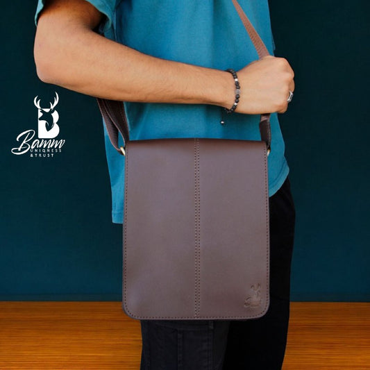 Men’s Genuine Leather Crossbody Bag – BAMM Shoulder Bag with Adjustable Strap, Anti-Rust Zippers, Card Holder, and Multiple Compartments