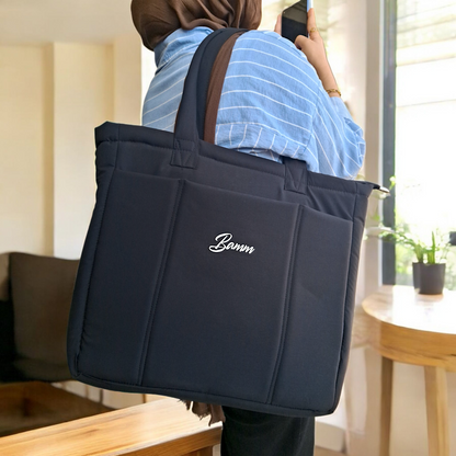 Women’s Waterproof Laptop Bag – Padded Shockproof Interior with Front Pocket & Divided Main Compartment – Size 35×37×10 cm