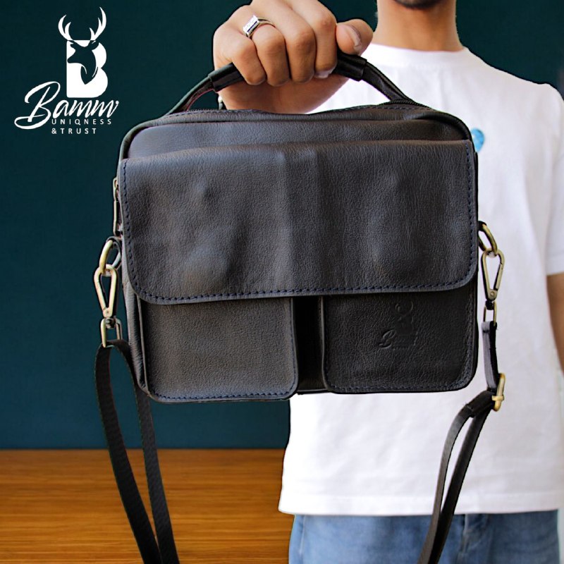 Genuine Leather Men’s Crossbody Bag – Multiple Pockets, Velvet Lining, Rust-Resistant Hardware