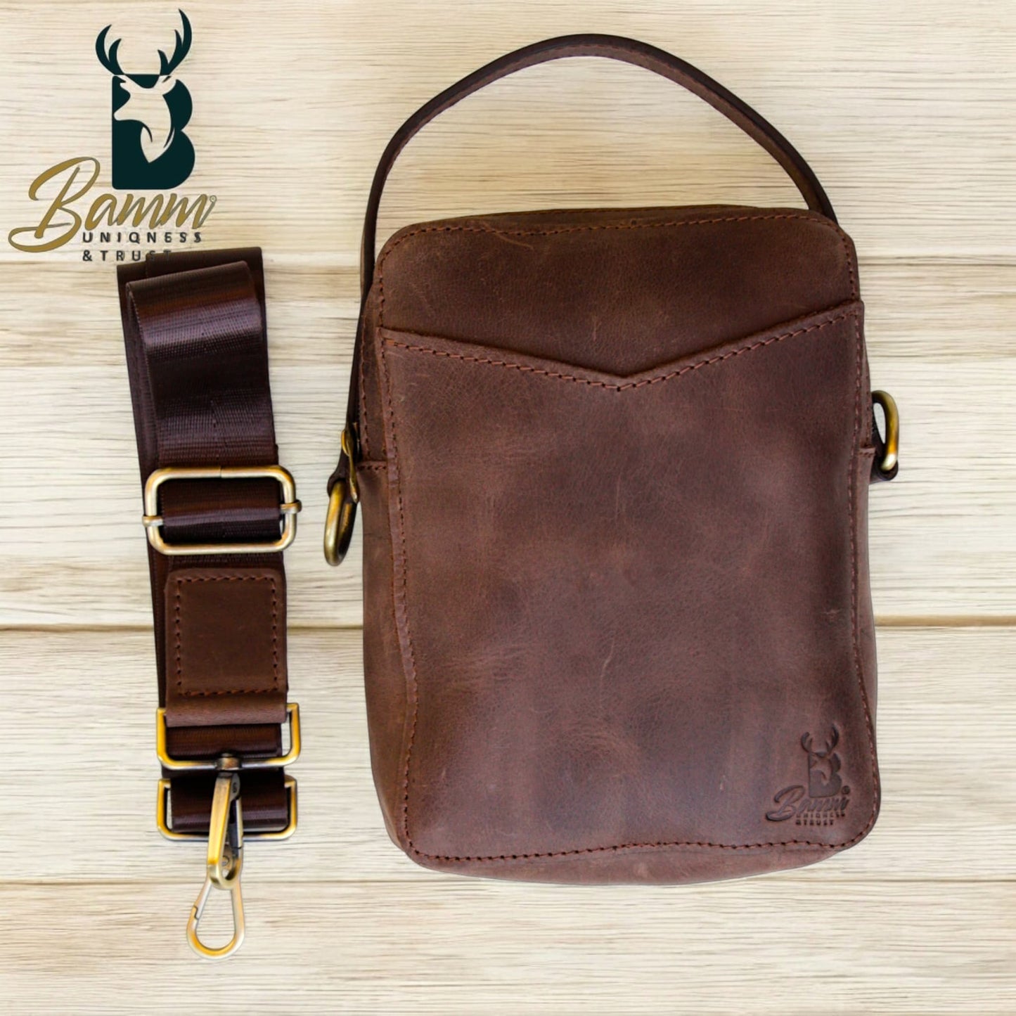 Men’s Genuine Leather Handbag – Leather – 20×15 cm – Main Zipper Compartment with Front & Back Pockets