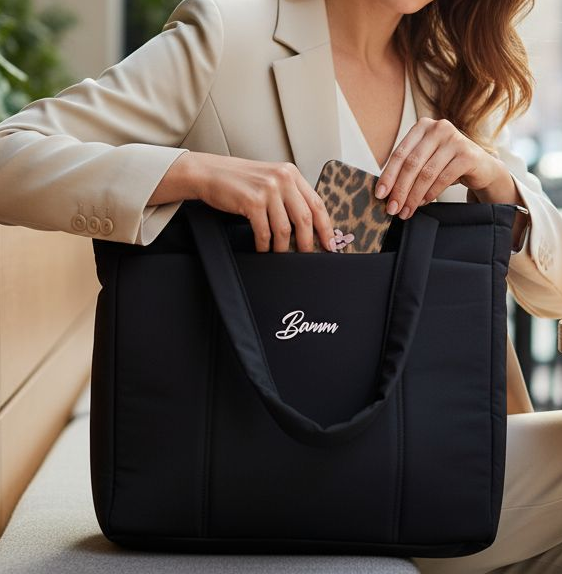 Women’s Waterproof Laptop Bag – Padded Shockproof Interior with Front Pocket & Divided Main Compartment – Size 35×37×10 cm